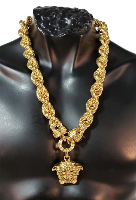 versace goldkette echtgold|farfetch Versace pendants.